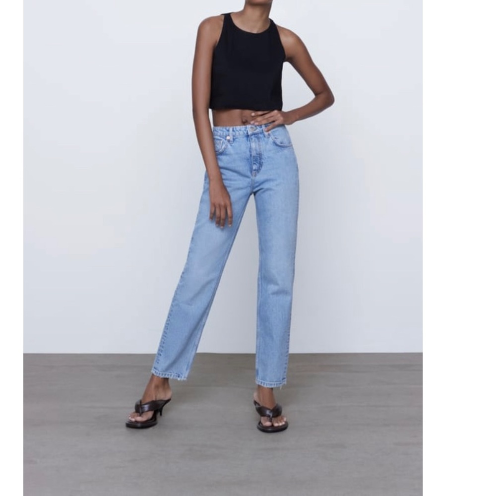 Zara  SLIM FIT HI-RISE JEANS
Light blue